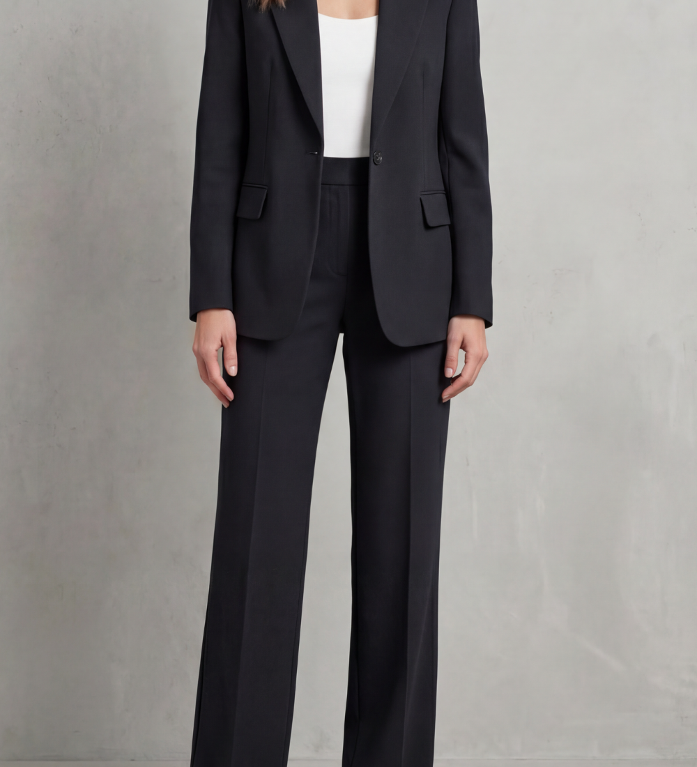 Evija | Elegants Kostīmu Komplekts