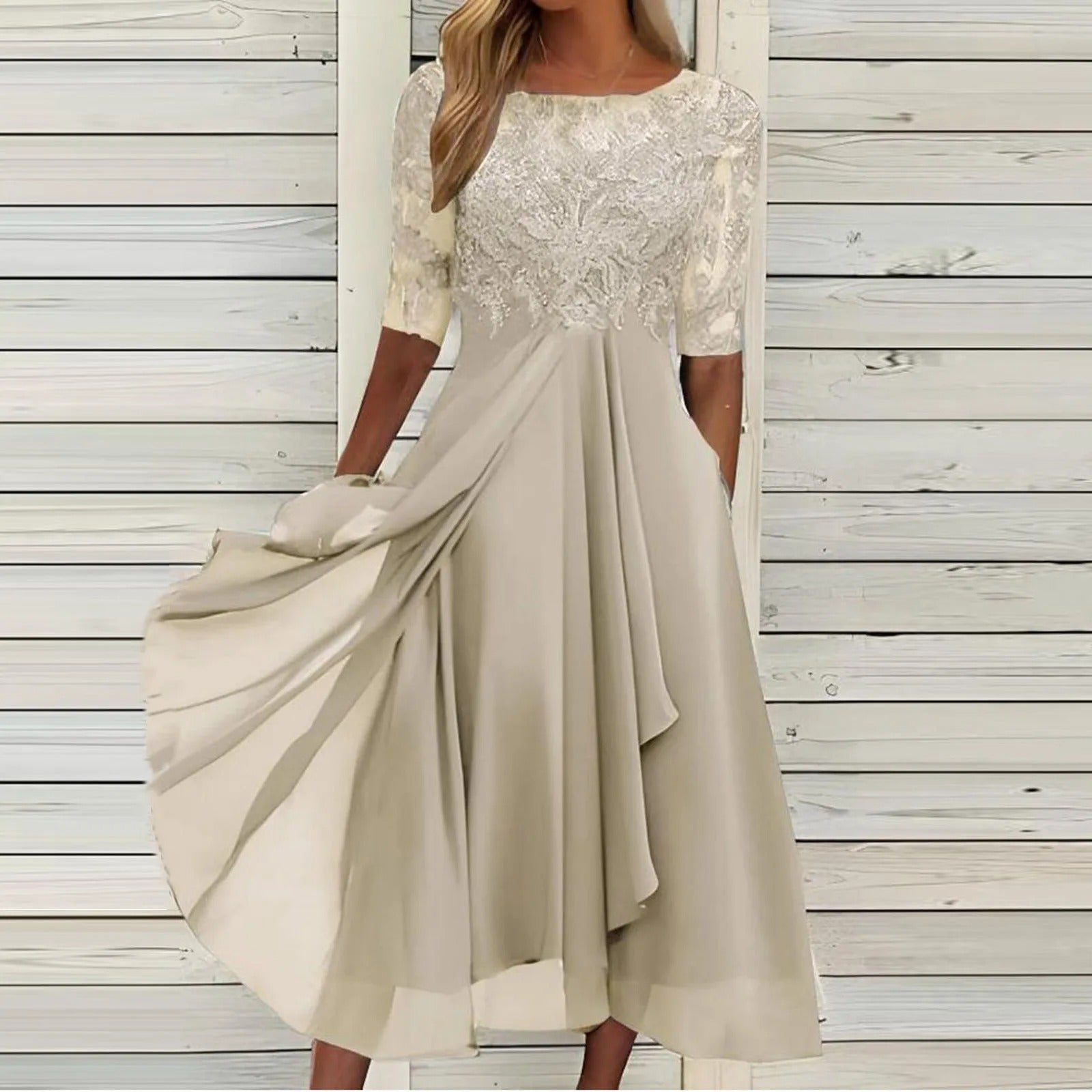 Puck | Eleganta Midi-kleita ar Mežģīnēm