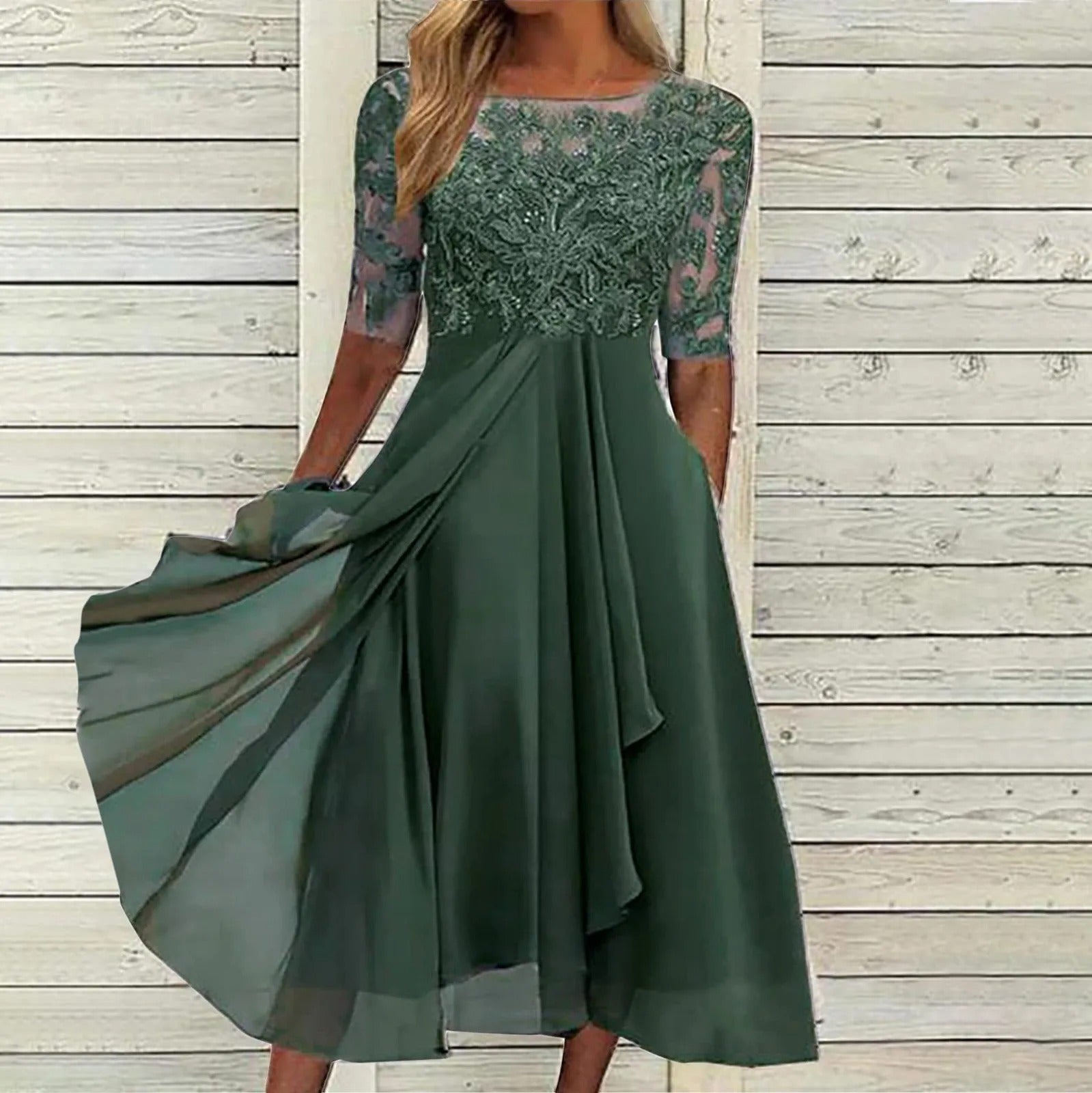 Puck | Eleganta Midi-kleita ar Mežģīnēm